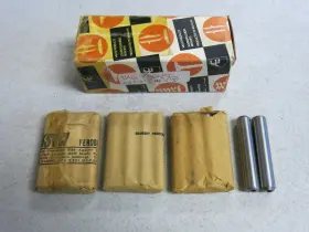 Vag70009 Ae Vg918ci Valve Guides Lot Of 14