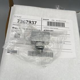 Bobcat 7367937 Oem Branch Tee Orifice Check New