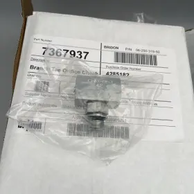 7367937 Bobcat Oem Branch Tee Orifice Check New