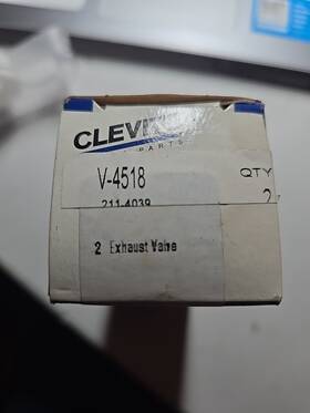 Clevite 027067181732 V-4518 211-4039 Set Of 2 Exhaust Valves