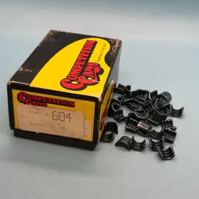 604-16 Comp Cams Nos Competition Steel Street Valve Spring Retainer Lock