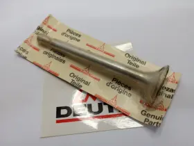 03371664 Deutz 337-1664 4- Fahr Exhaust Valve - Fl712 Engine Component