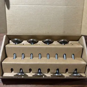 E1875-8 Enginetech Exhaust Valves/8 For Some Ford 1.653 1975-77 351m 1971-77 400 .015 Stem V2095