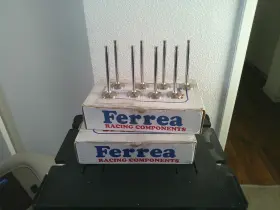 F1002p Ferrea Competition Plus Sbc Valves F1002 1.625x11/32x5.61