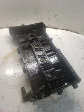 350.fd1g14 Ford Focus 2014 Valve Cover 1329760