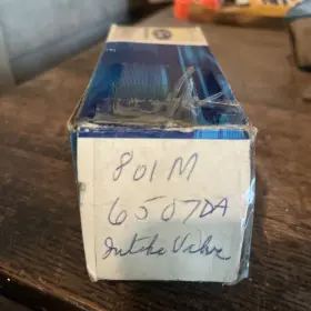 801m-6507-da Ford 2 Nos Oem Intake Valves