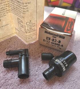Ford E1zz-6a666-a Nos 81 Mustang Pcv Valve E1zz-6a666-a. Cobra Foxbody Capri 82-89
