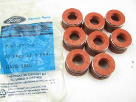 Ford F0hz-6571-b-8 8 New - Oem F0hz-6571-b Valve Stem Oil Seal 1987-1991 370 429 V8