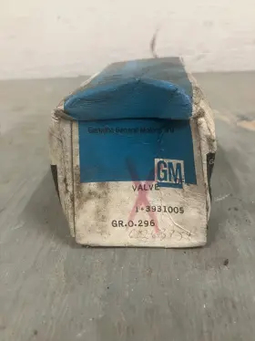 396-454 General Motors 3931005 Nos Gm Chevrolet Big Block Intake Valve #3931005
