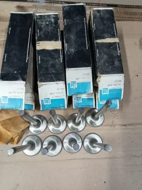 3946077 General Motors Exhaust Valve Set 8 Nos Gm 1969 1970 1971 Bbc Chevy 396 427 454 L88 Zl1