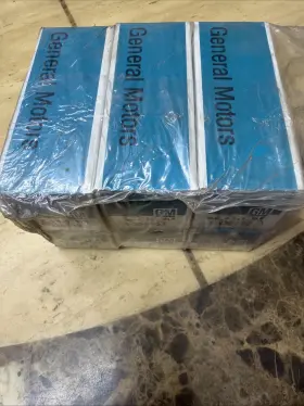 336733 Gm General Motors 6 Unopened Nos Valves 1973-84 Chevrolet Pickups Suburbans Blazers