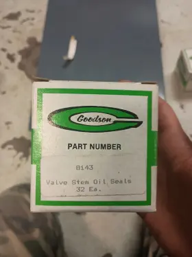 8143 Goodson Valve Stem Oil Seals 32ct #8143
