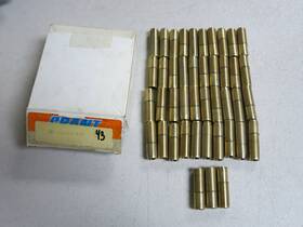 Grant Vg767br Valve Guides Lot Of 43
