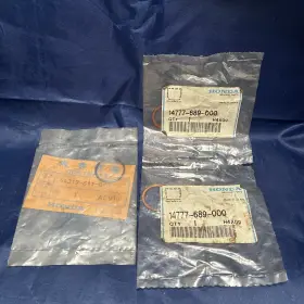 44319-611-010 Honda 14777-689-000 Gasket Valve Holder And Set Ring 3 Pieces Nos
