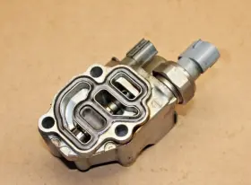 916-705 Honda 03-05 Civic Hybrid 1.3l Variable Valve Timing Vtec Spool Solenoid