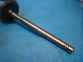 115817h Ihc 318 361 372 401 406 Red 450 Intake Valve 1 Ea Diamond