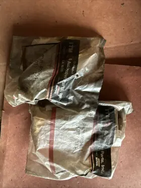 Rx9461 Itm Engine Components Exhaust Valve Lot Of 2