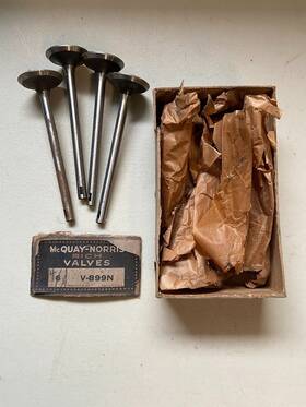 Mcquay Norris V899n Nos Lot 4 Rich Engine Valves 1920-1940 Gm Chevrolet