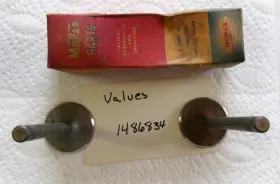 1486834 Mopar 1954-55 Chrysler Imperial New Yorker Nos 331 Hemi V8 Intake Valve