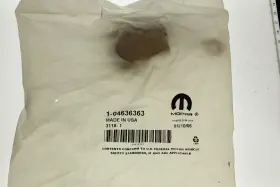 04636363 Mopar 4636363 New Oem / Socket