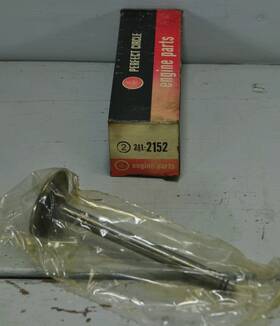 Perfect Circle 211-2152 1 Nos Engine Intake Valve 1973-80 Scout Amc Jeep 232 258
