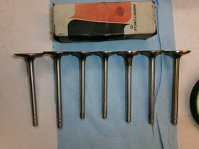Perfect Circle 211-2364 Engine Exhaust Valve Nos X2