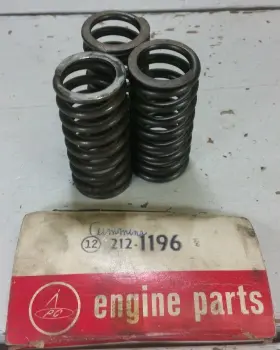 212-1196 Perfect Circle 3 New Nos Engine Valve Springs Vintage