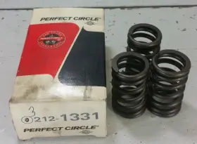 212-1331 Perfect Circle 3 New Engine Valve Springs Vintage