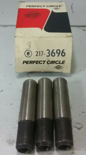 217-3696 Perfect Circle 3 New Engine Valve Guides Vintage