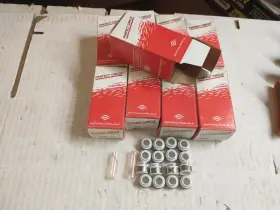 Vs-21 Perfect Circle Lot Of 144 Valve Seals Teflon .375 X .531 U.s.a. Made