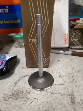 V2818x Sb International 01172 Trw 1972 Ford 351 Cleveland 2.190 Inch Intake Valve Nos