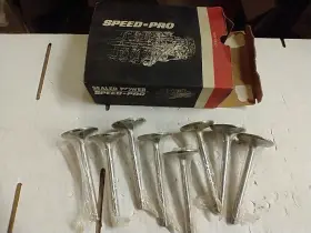 V-2055r Speedpro Intake Valves 2.06 11/32 Stem Sb Chevy Stock Length