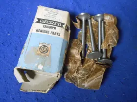 126893 Stanpart/british Leyland Nos Intake Valves 4 Triumph Herald Spitfire Mark 1-4
