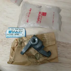 842004101 Subaru 1985 - 1986 Gl Arm Reverse Shift Rail # Nos Oem