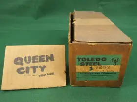 V1961x Toledo Nos Trw/toledo Engine Valves 3 Pieces