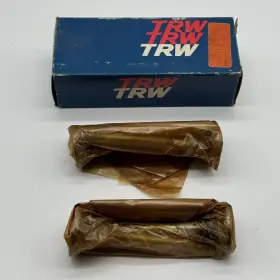 4449 Trw Nos Saab 99 900 Exhaust Valve Set