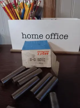 8-g5010 Trw 8 -g 5010 Exhaust Engine Valve Guides