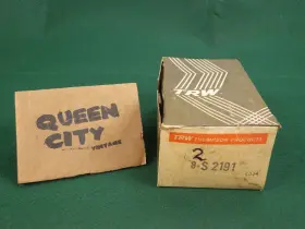 S2191 Trw Nos Trw/toledo Engine Valves 2 Pieces 1.375 Inch 1956 Buick 322 Nailhead
