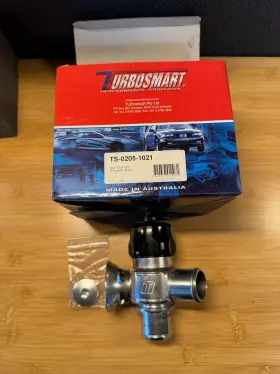 Ts-0205-1021 Turbosmart Ts02051021 Genuine Dual Port For Mitsubishi-black Evo X
