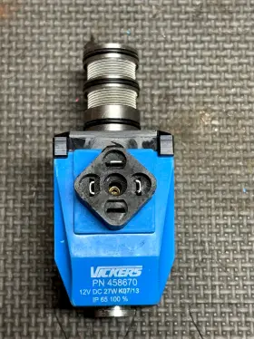 Al62657 Vickers 458670 John Deere 2950 2955 3055 Tractor - 12v Solenoid Coil With Valve /