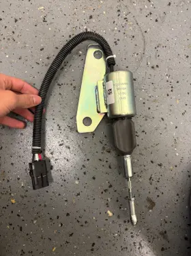 3991624 Woodward Cummins Oem 12v Fuel Shutoff Solenoid C And B 5.9l 8.3l