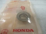 W26 Honda Marine 14775-PM3-000 Valve Spring Seat Oem New Factory Boat Parts. Price: $7.80.
