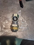 Bendix 800332 Qr-l Quick Release Valve Air Brake Check New. Price: $40.00.