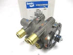 2506079C91 New Oem International E-8P Foot Brake Valve Bendix 800647 E8P. Price: $279.99.