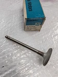 3774685 Gm Intake Chevy 292 250CI Engine Nos (4 Valves) New. Price: $25.00.