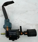 1993-96 Lexus Toyota Camry Avalon Vacuum Switch Valve Vsv 90910-12080 Used. Price: $22.99.