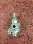 Bendix Control Emergency Hand Release Air Brake Valve, Pn 281481 RD-3 New. Price: $45.00.