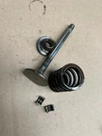 Jaguar XJ6/XJ40/XJS Exhaust Valve,collar,spring & Cotters (EAC7255) Used. Price: $13.36.