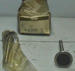 New Nos Trw S2443+5 Exhaust Valves Vintage. Price: $15.08.
