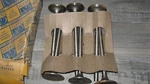 Nos 839504 Chevrolet Gm Intake Valves New. Price: $28.50.